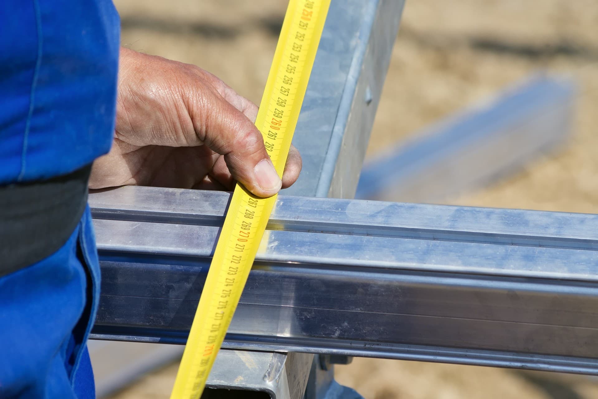 Montaje y desmontaje de estructuras metálicas